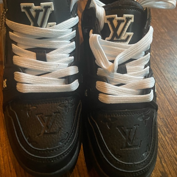 Louis Vuitton Black and White Sneakers - Picture 1 of 7